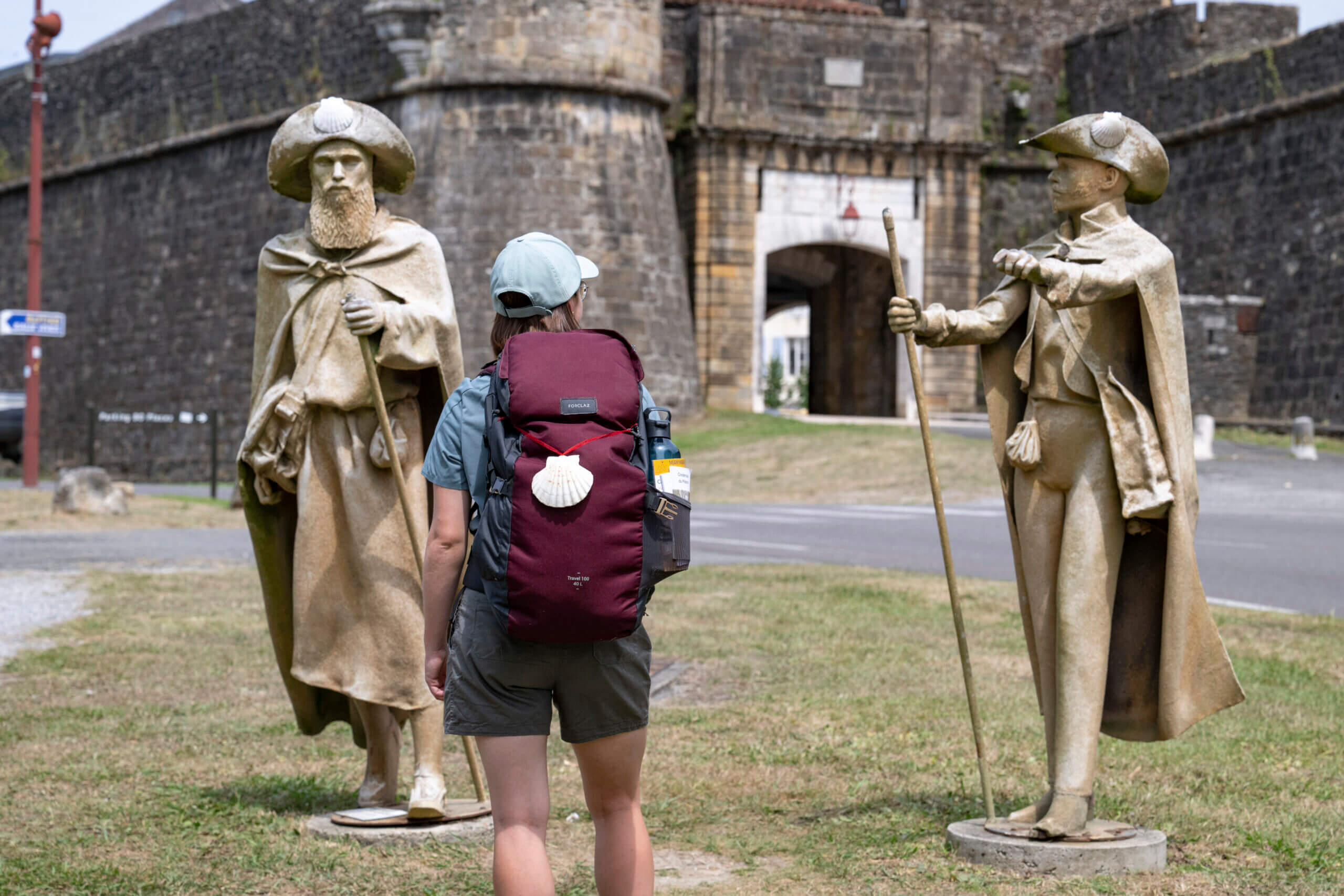 Statues les Pèlerins de Navarrenx ©AFCC JJGelbart