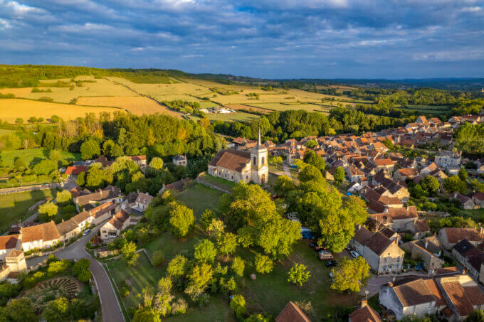 Vue sur église-Saint-jacques - Asquins © AFCC JJGelbart