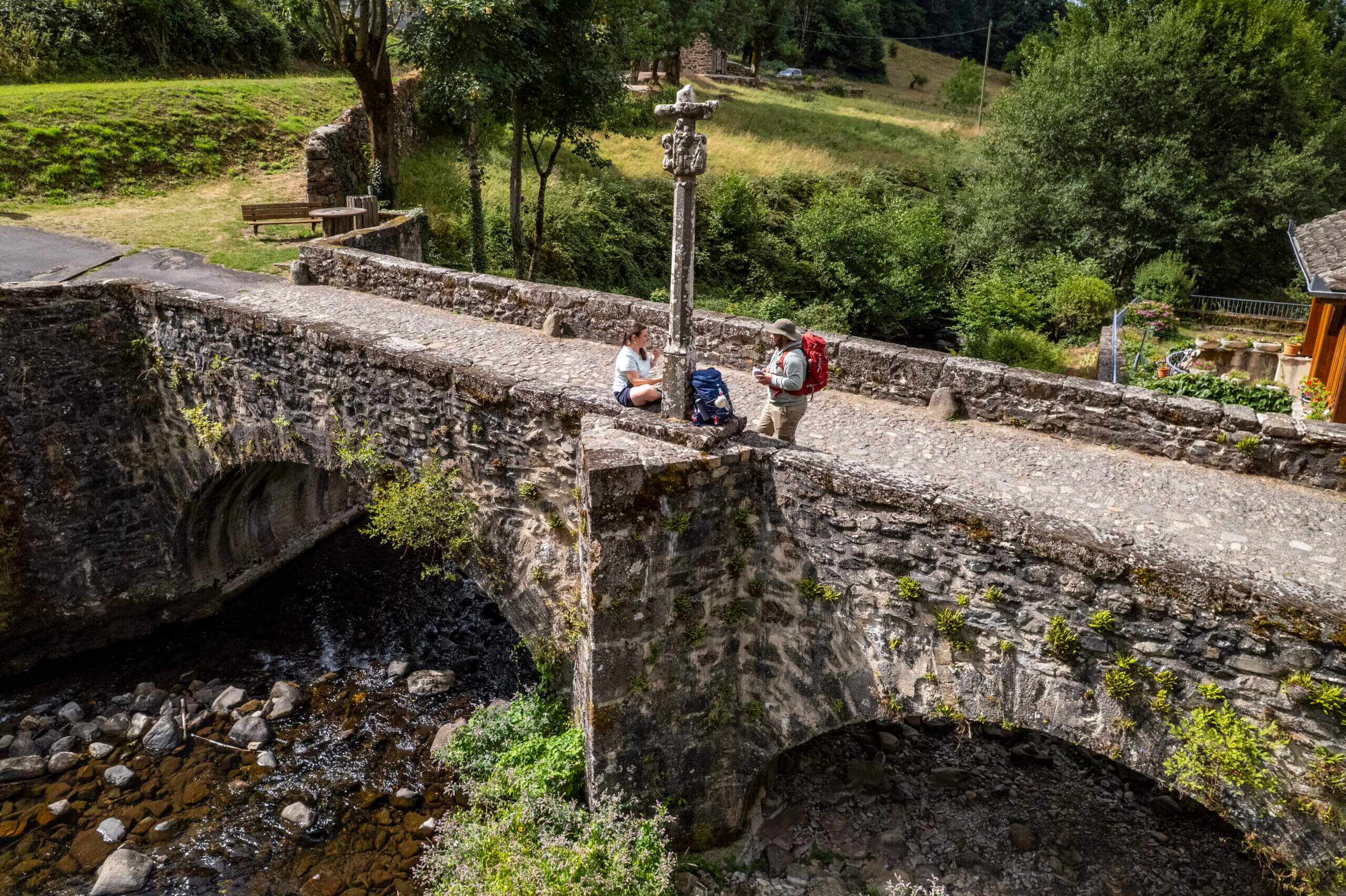 Pont des pèlerins -Saint-Chély d'Aubrac ©AFCC JJGelbart