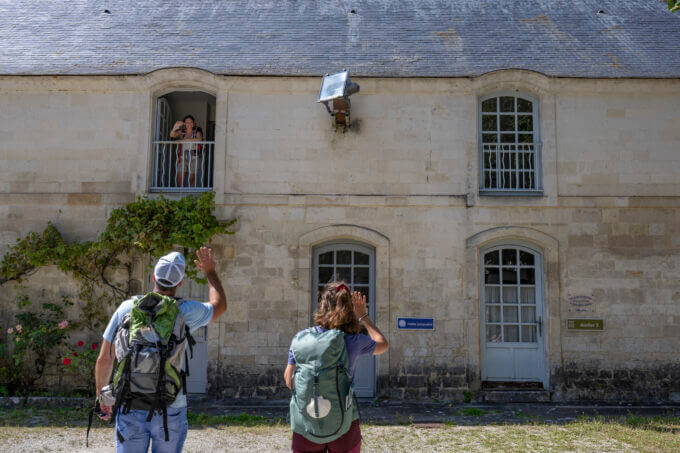 Saint Jean d'Angely - Arrivée des pèlerins au gîte ©AFCC JJGelbart