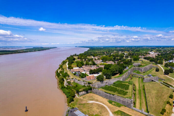 Vue aérienne - Blaye ©AFCC JJGelbart
