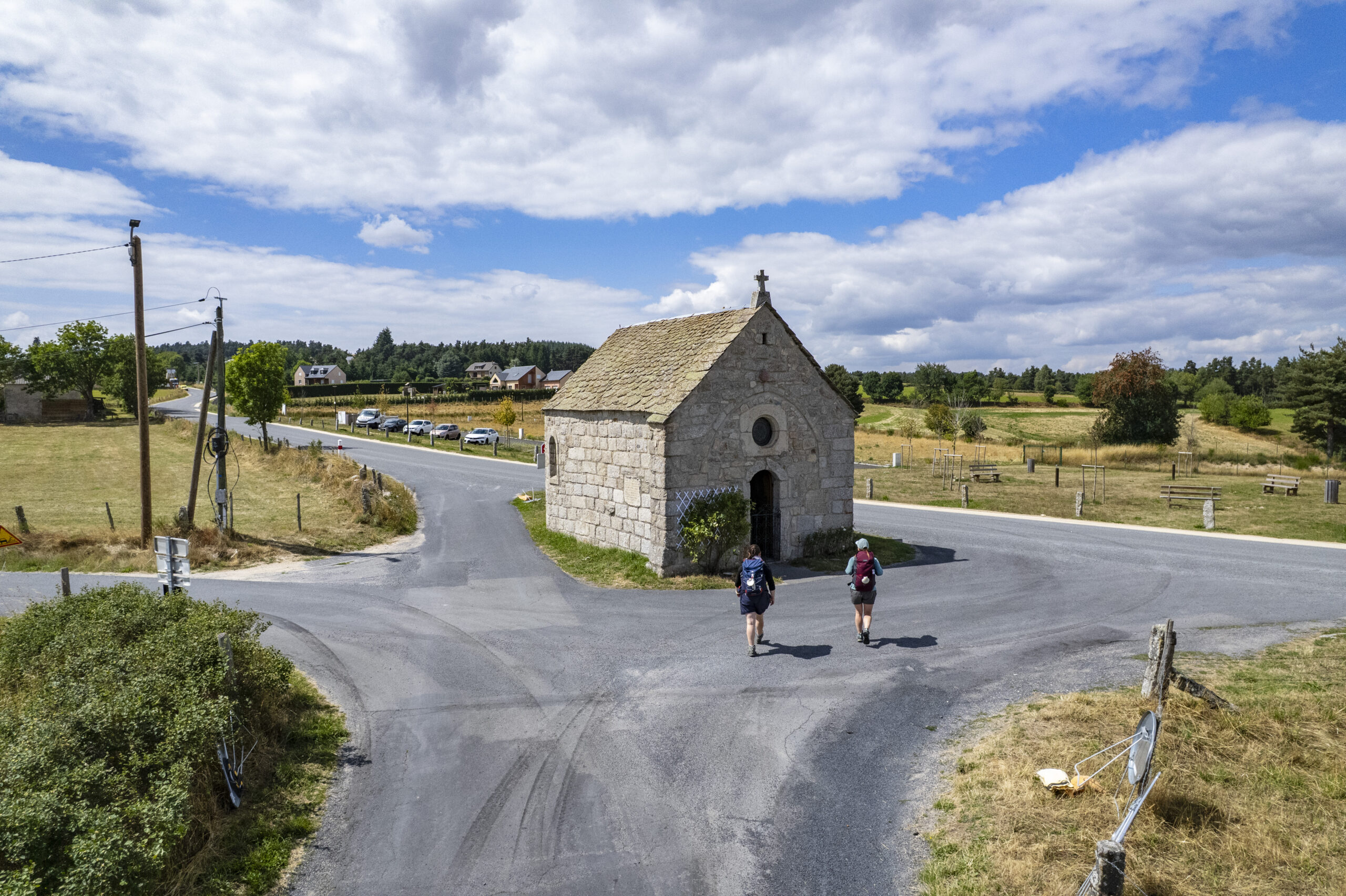 Chapelle dit la Bastide - Peyre-en-Aubrac ©AFCC JJGelbart